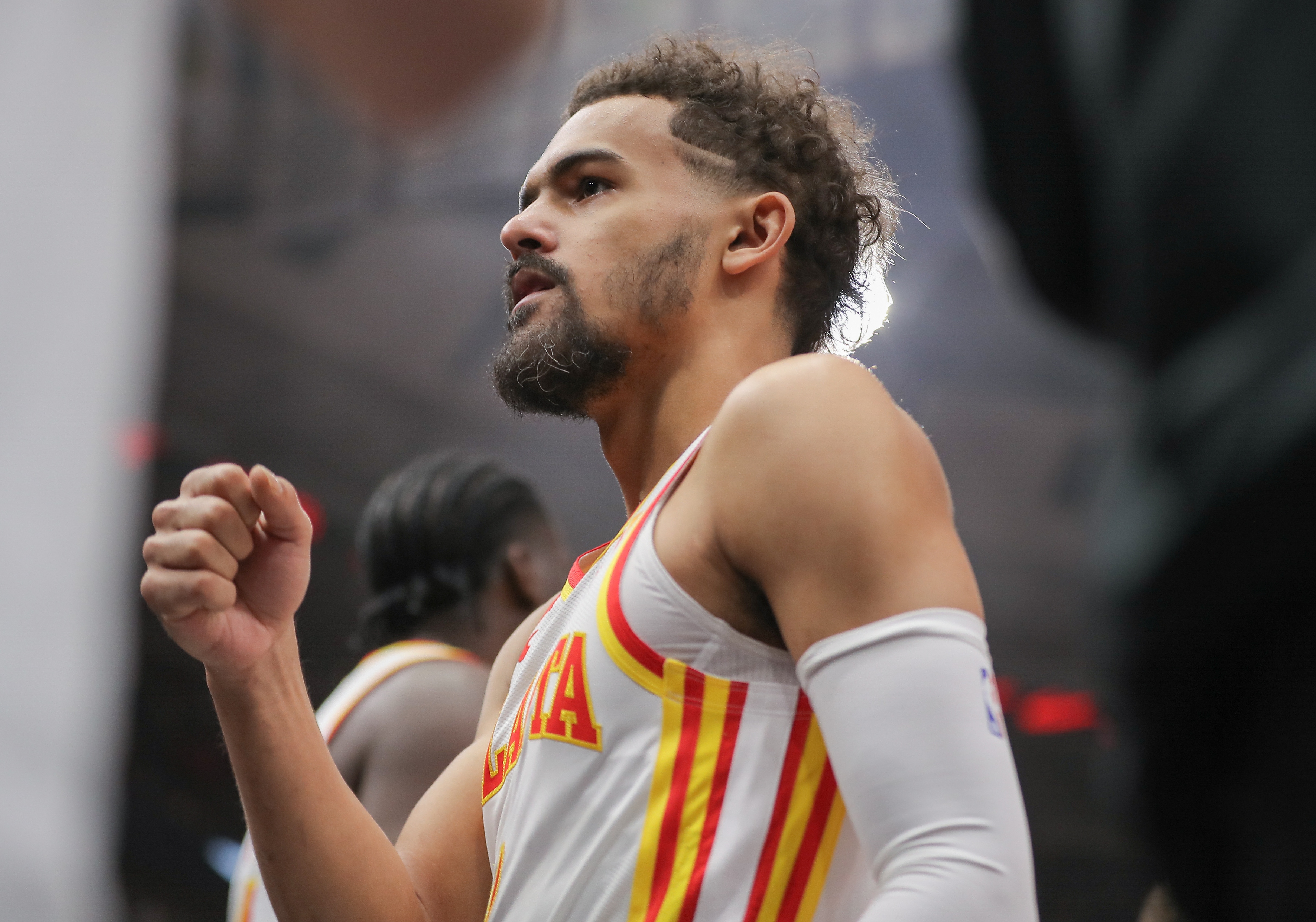 NBA各隊(duì)目前總薪資王？庫(kù)里3.58億科比3.28億 詹姆斯在兩隊(duì)排第二